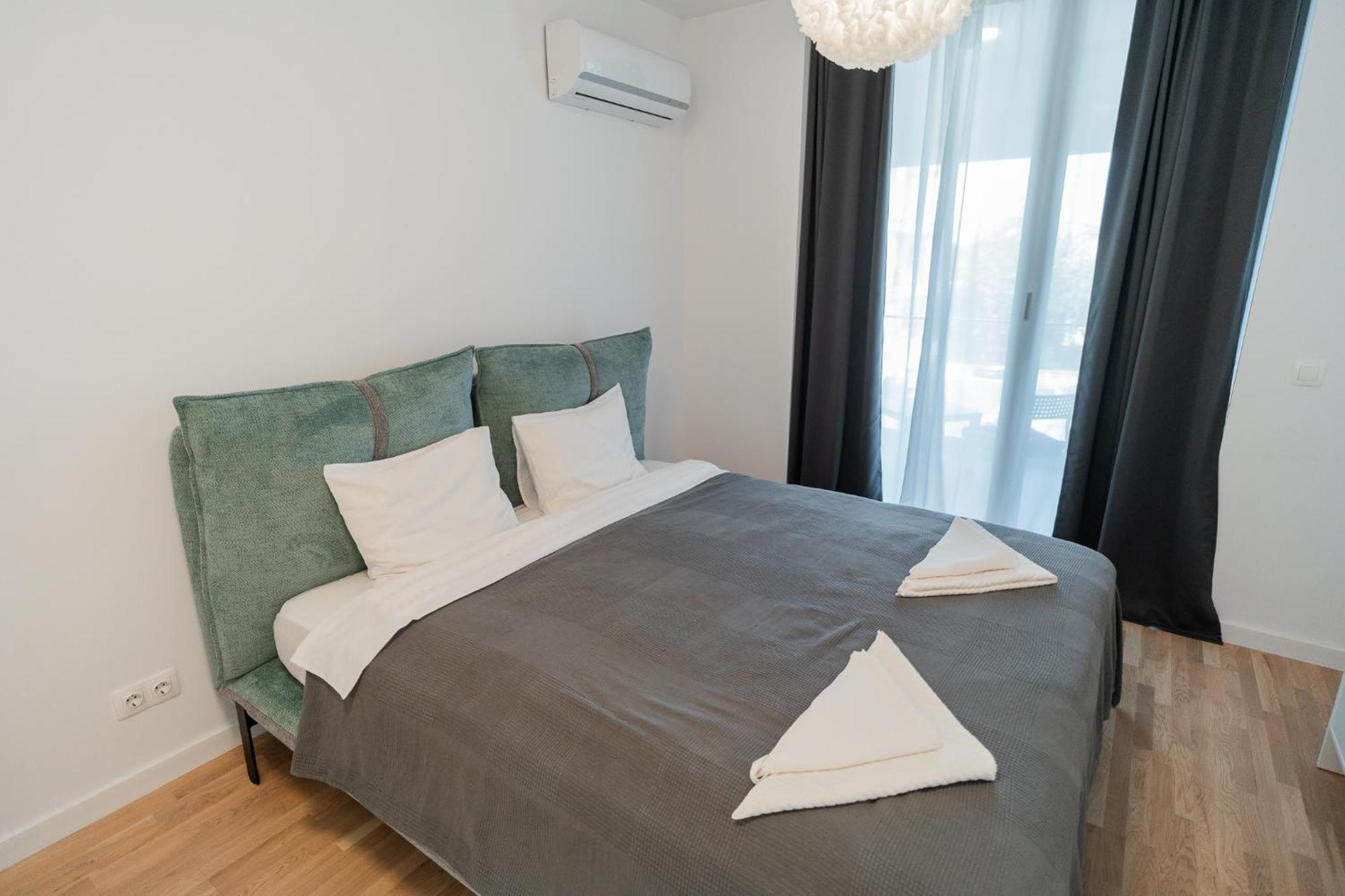 Lagoon Park Apartments With Beach View 布加勒斯特 外观 照片